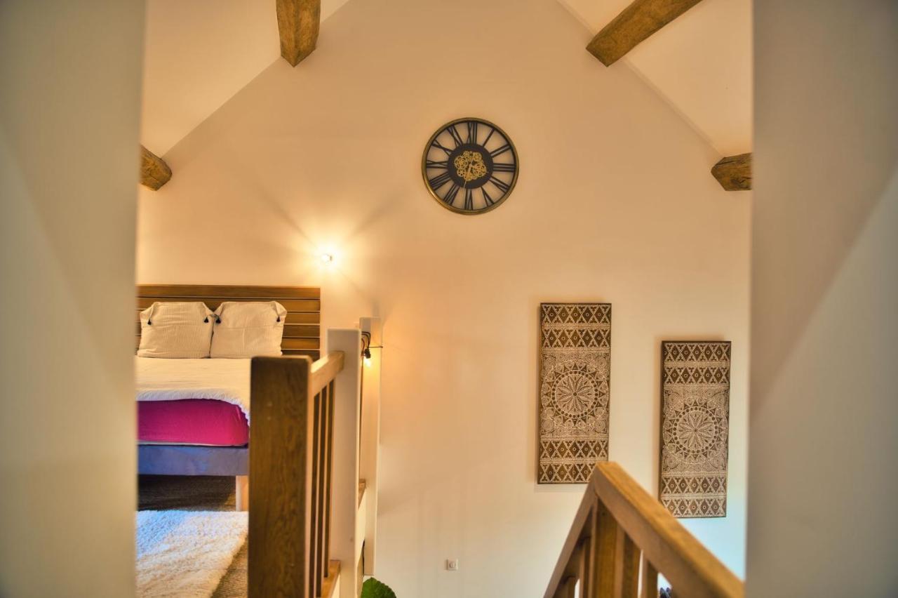 L'Oxalis Villa, Sauna Et Jaccuzi Privatif Bullion Экстерьер фото